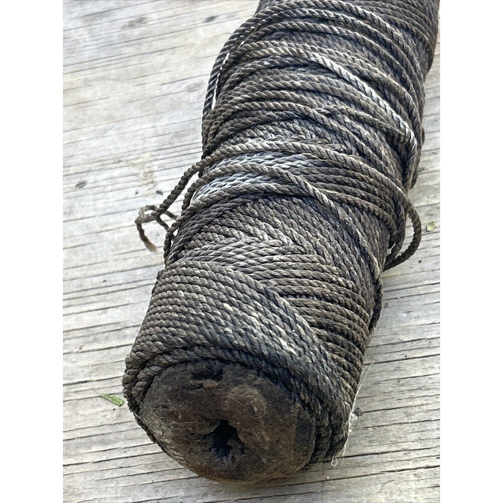 Vintage Ocean Fishing Lures Hooks Sinkers and deep sea test rope 200+ feet LOT - Picture 6 of 7